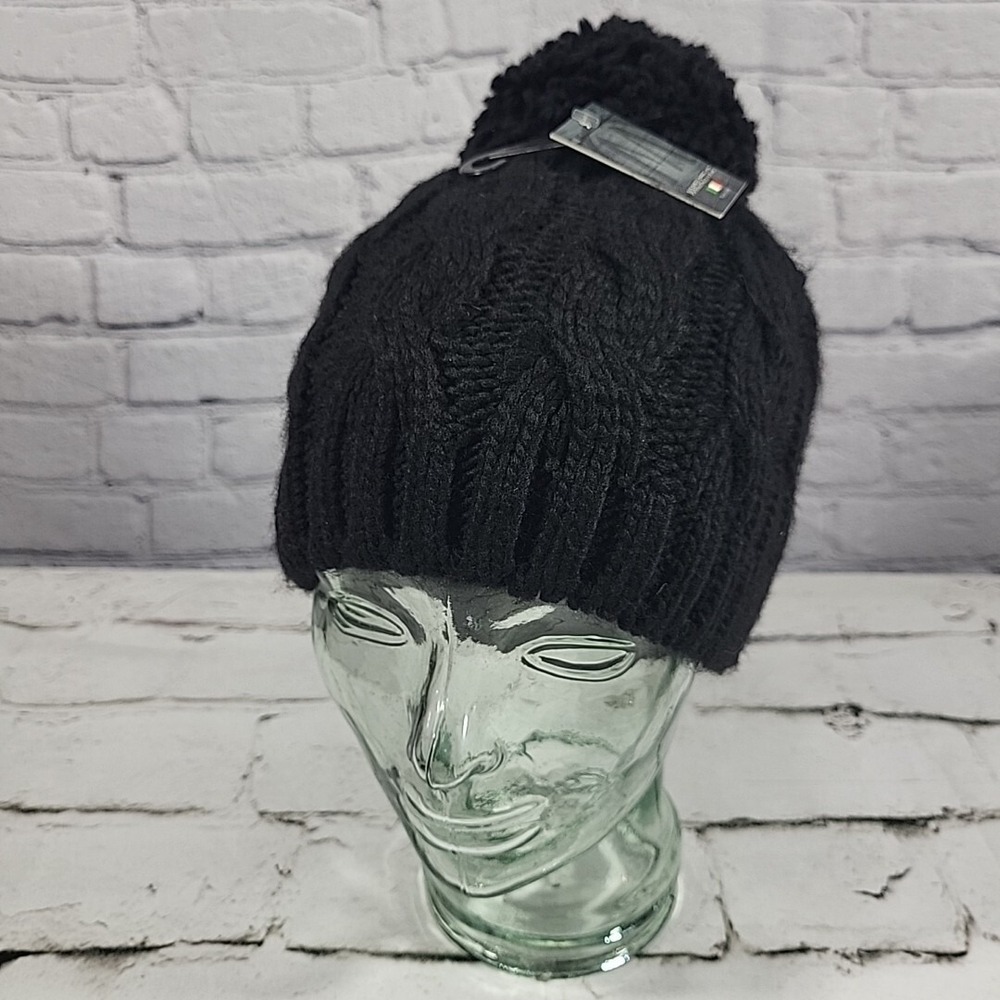 Marzialetti Hat Womens One Size Black Cable Knit Alpine Ski Cap Pom-Pom Beanieβ